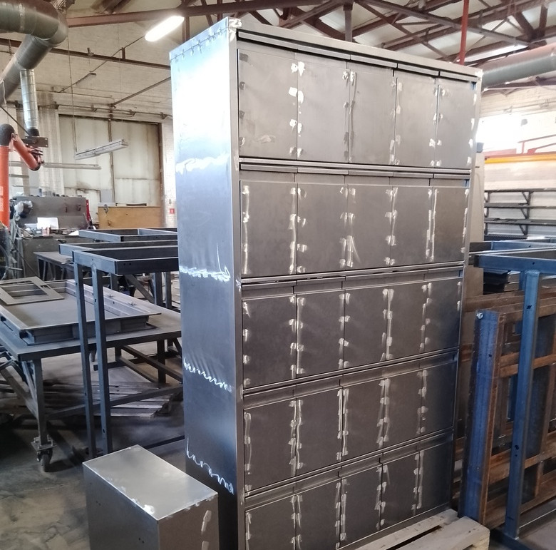Metall Czex 6