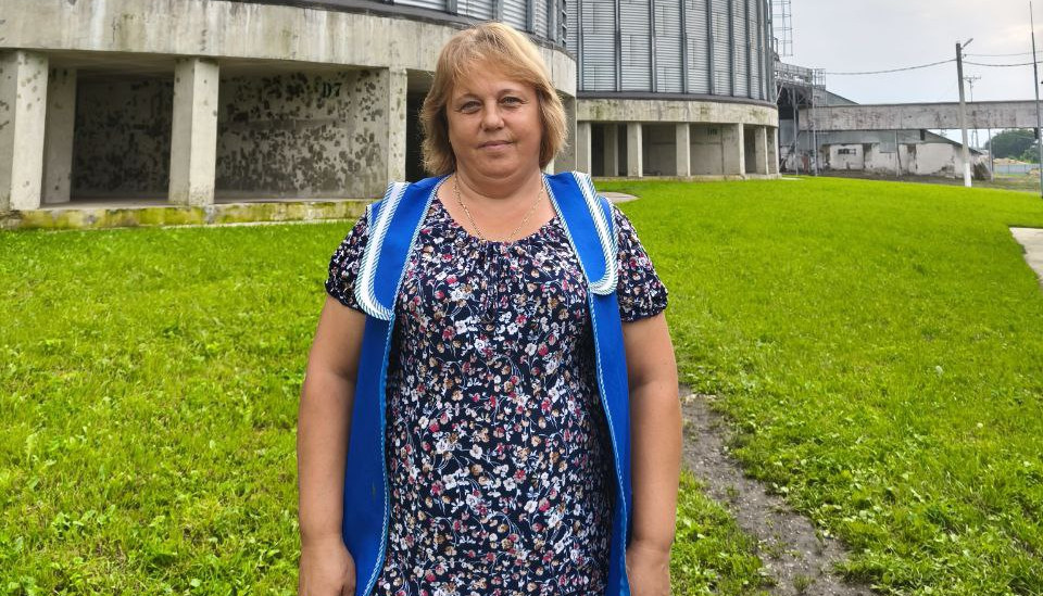 Tolstopyatova